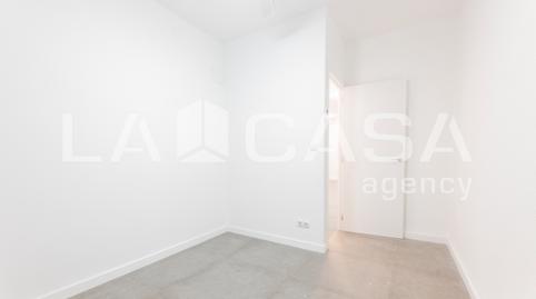 Photo 2 of Flat for sale in Carrer de L'alcúdia de Crespins, Torrefiel,  Valencia Capital
