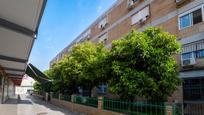 Vista exterior de Pis en venda en  Sevilla Capital