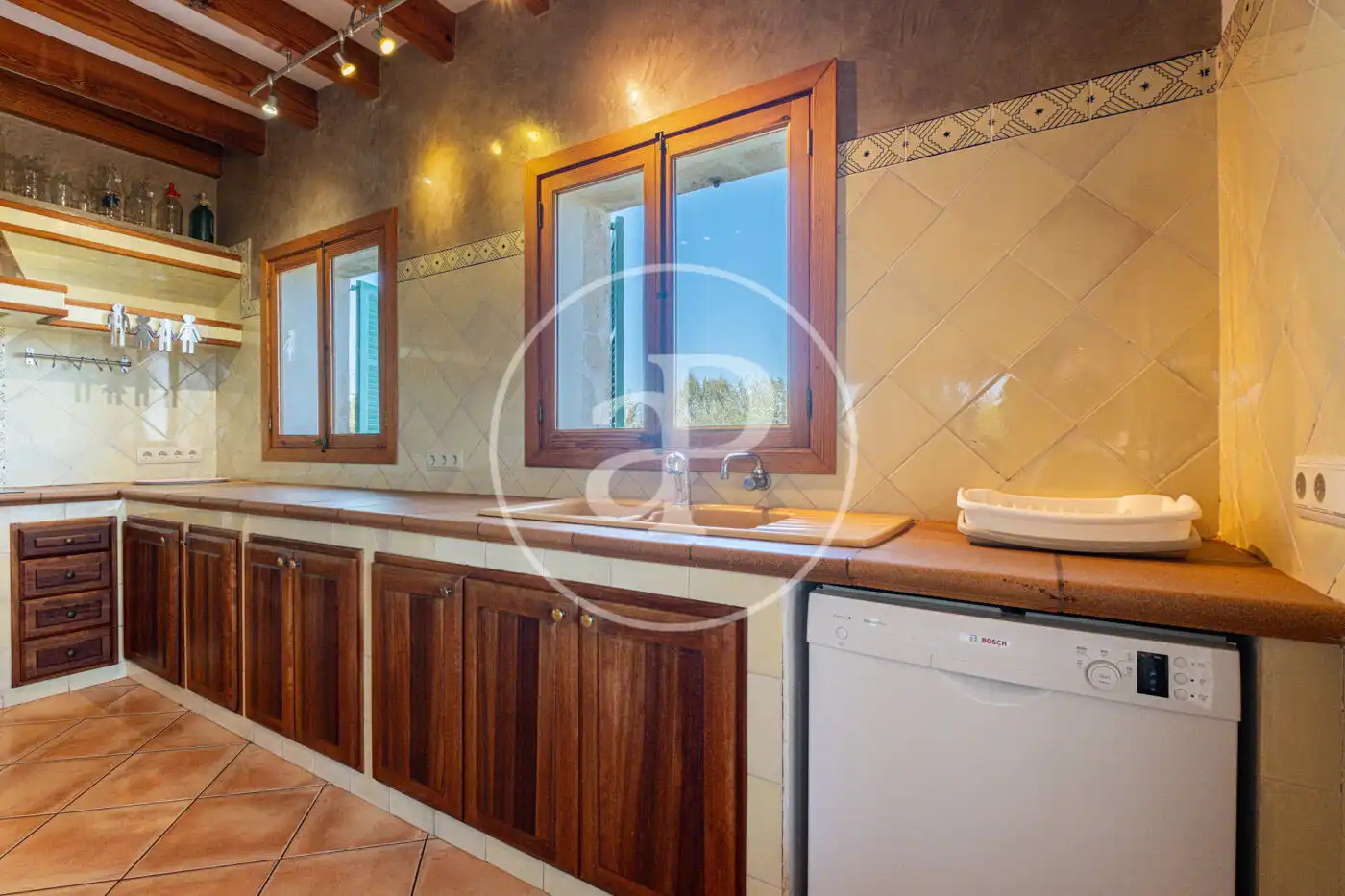 Cocina de Casa o chalet de alquiler en Santa Eugènia con Calefacción, Jardín privado y Terraza