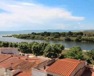 Vista exterior de Apartament en venda en Empuriabrava amb Aire condicionat, Calefacció i Terrassa