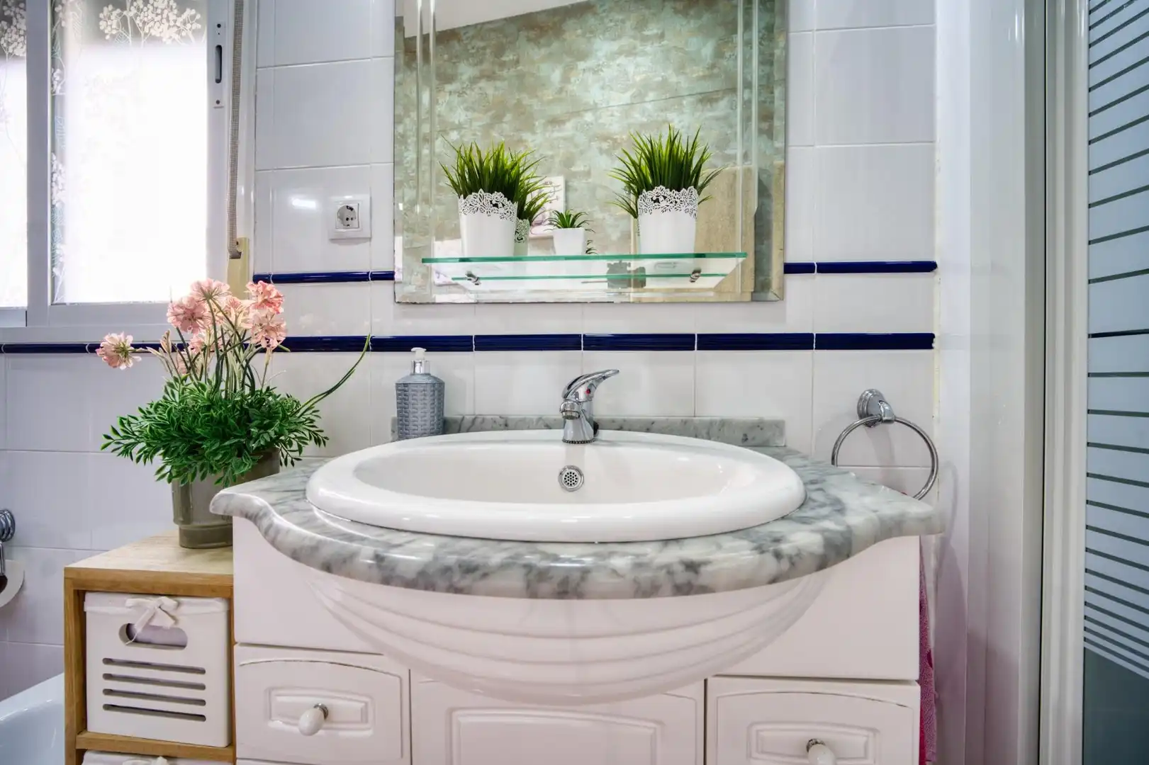 Bathroom of Duplexes for sale in Isla Mayor  with Air Conditioner and Terrace