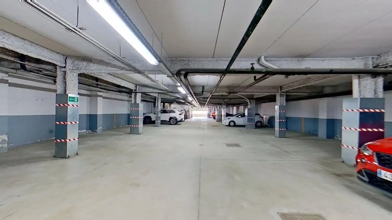 Parking of Flat for sale in Alp  with Heating
