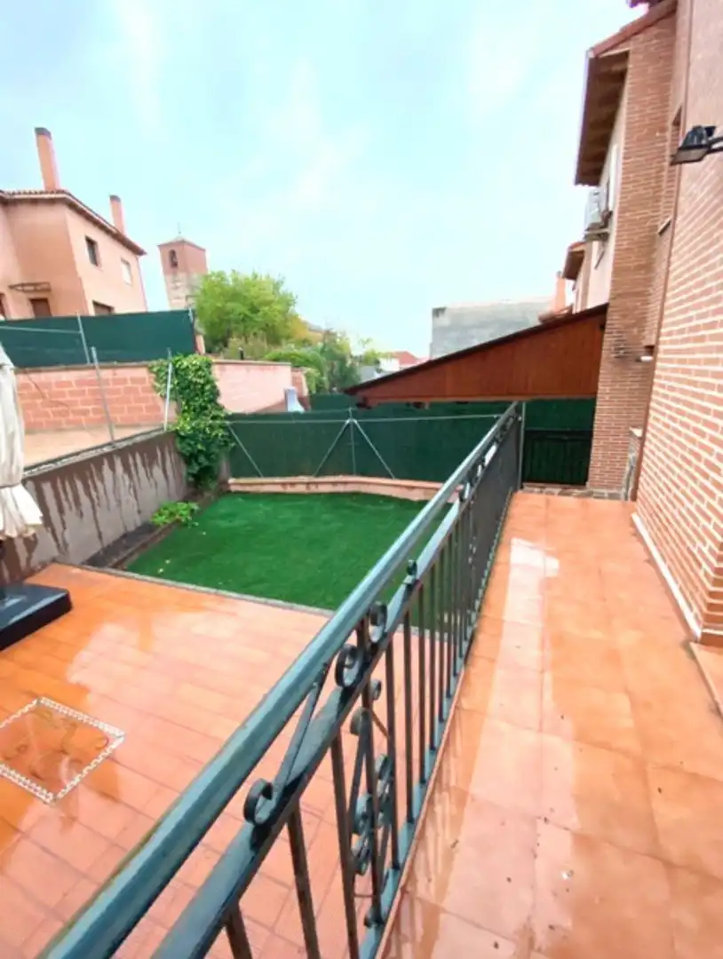 Terraza de Casa adosada en venta en Villamanta con Calefacción y Balcón