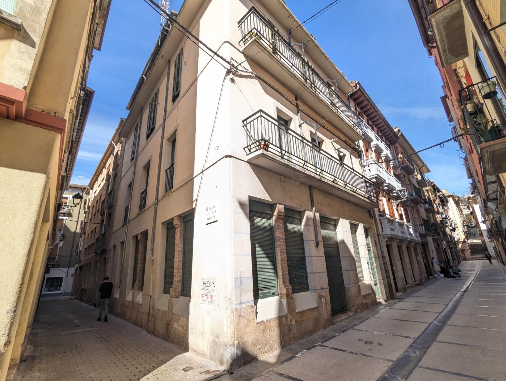 Edificio en venta en Estella / Lizarra