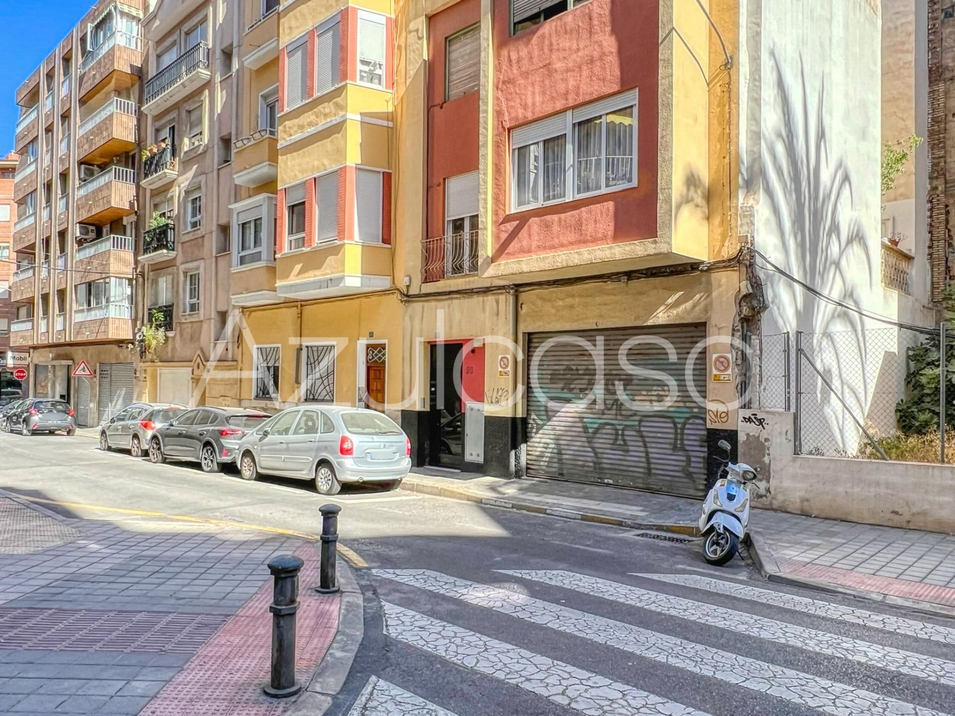 Vista exterior de Local en venda en Alicante / Alacant