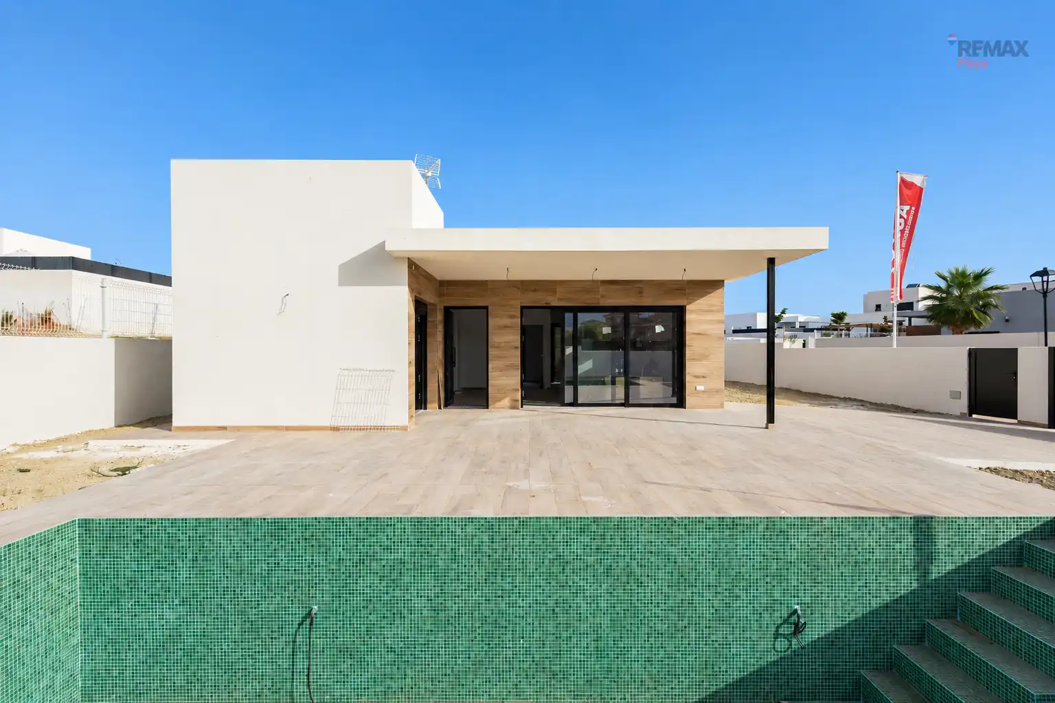 Vista exterior de Casa o xalet en venda en Los Gallardos amb Jardí privat i Piscina