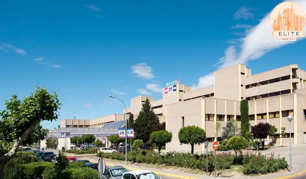 Vista exterior de Planta baja en venta en Getafe