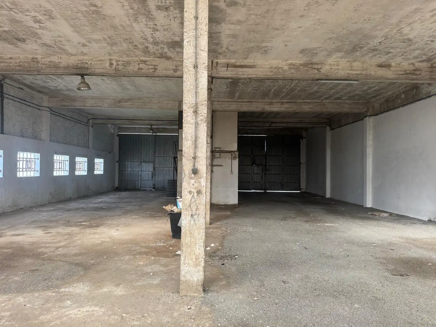 Nave industrial in affitto a Avenida de Razo, imagen 3