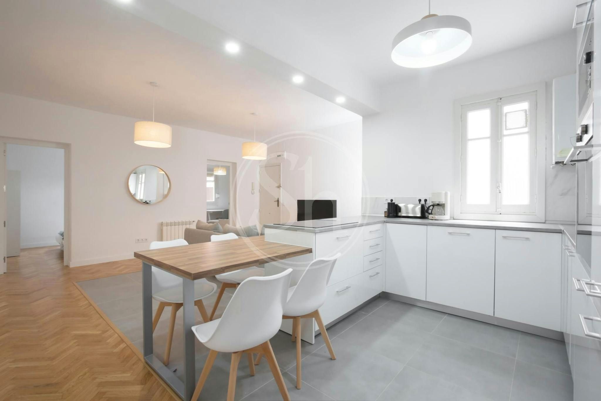 Kitchen of Flat to rent in  Madrid Capital  with Air Conditioner, Heating and Furnished