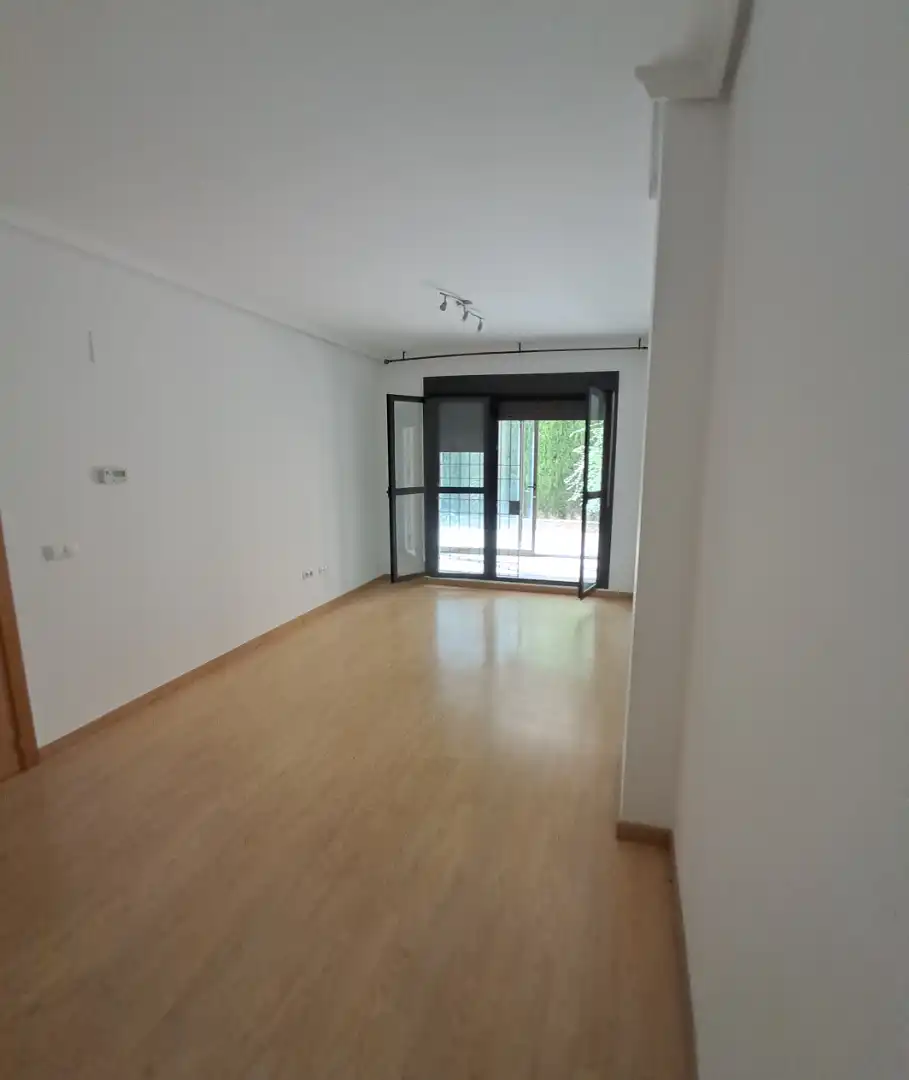 Flat for rent in Mairena del Aljarafe  with Air Conditioner and Community pool