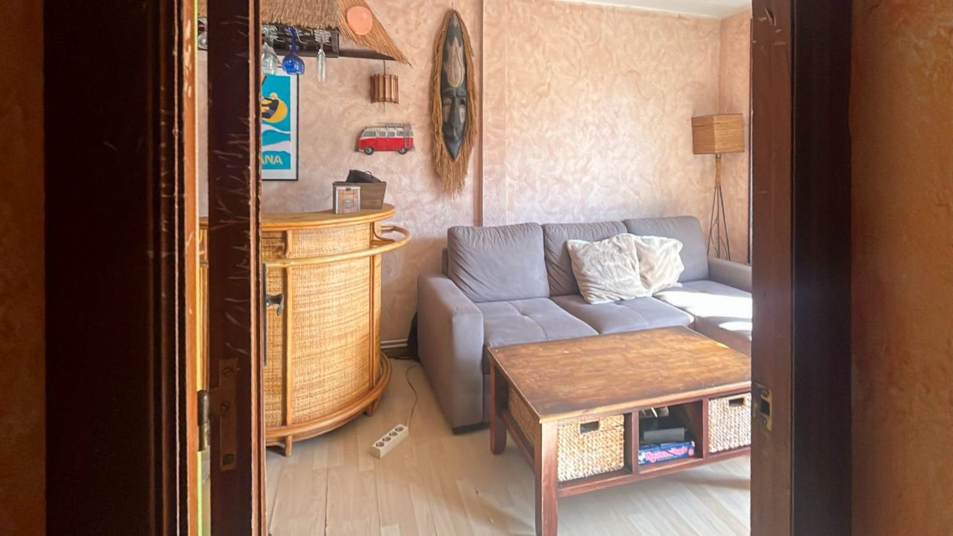 Sala d'estar de Àtic en venda en  Barcelona Capital amb Calefacció, Parquet i Terrassa