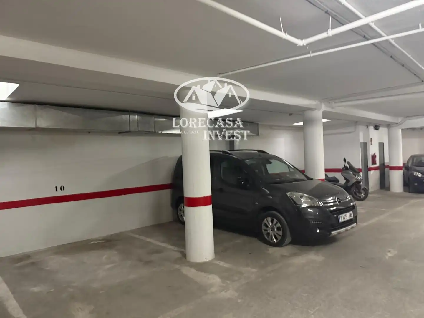 Aparcament de Àtic en venda en  Palma de Mallorca amb Terrassa i Moblat
