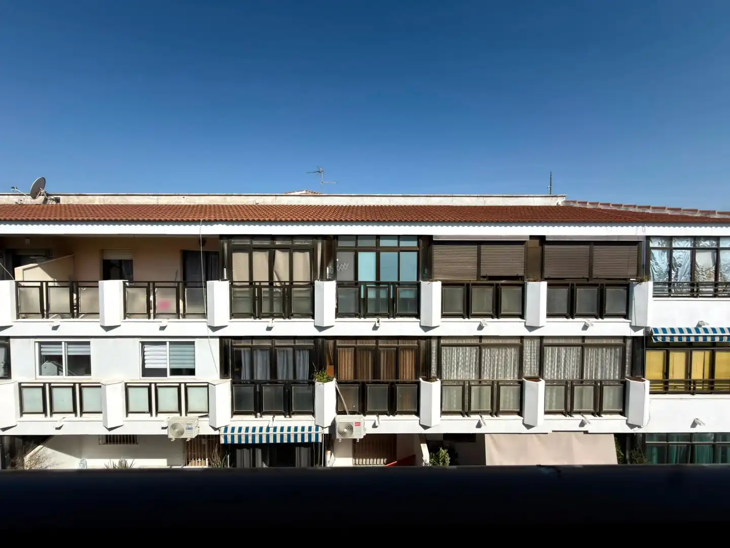 Vista exterior de Ático en venta en Torrevieja con Terraza y Balcón