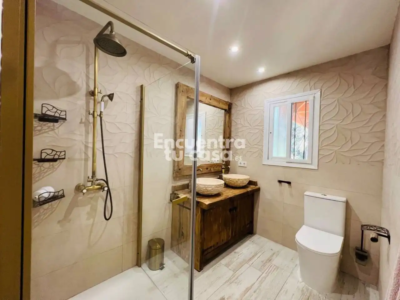 Baño de Casa o chalet de alquiler en L'Alfàs del Pi con Aire acondicionado, Calefacción y Jardín privado