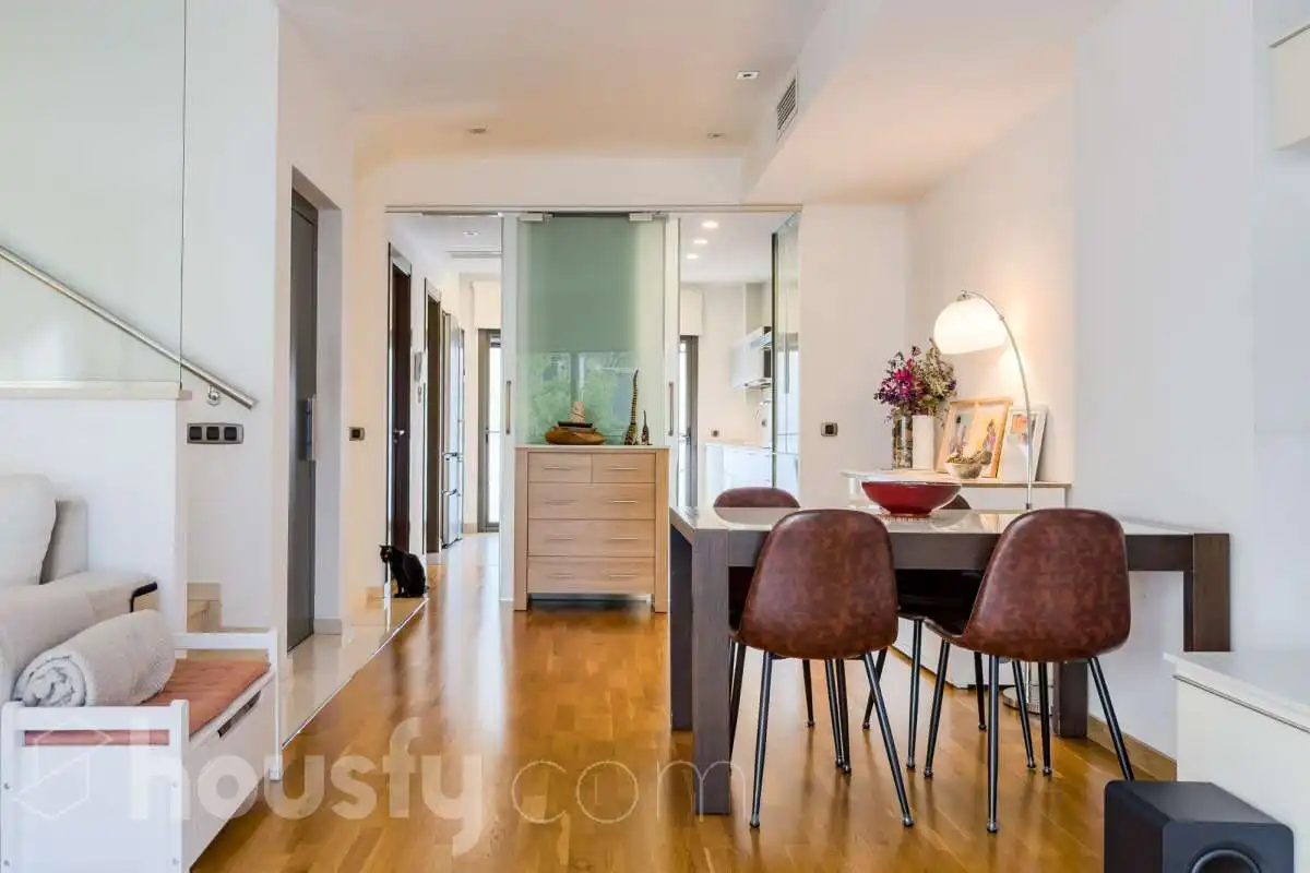 Sala de estar de Casa o chalet en venta en Barcelona con Aire acondicionado, Calefacción y Jardín privado