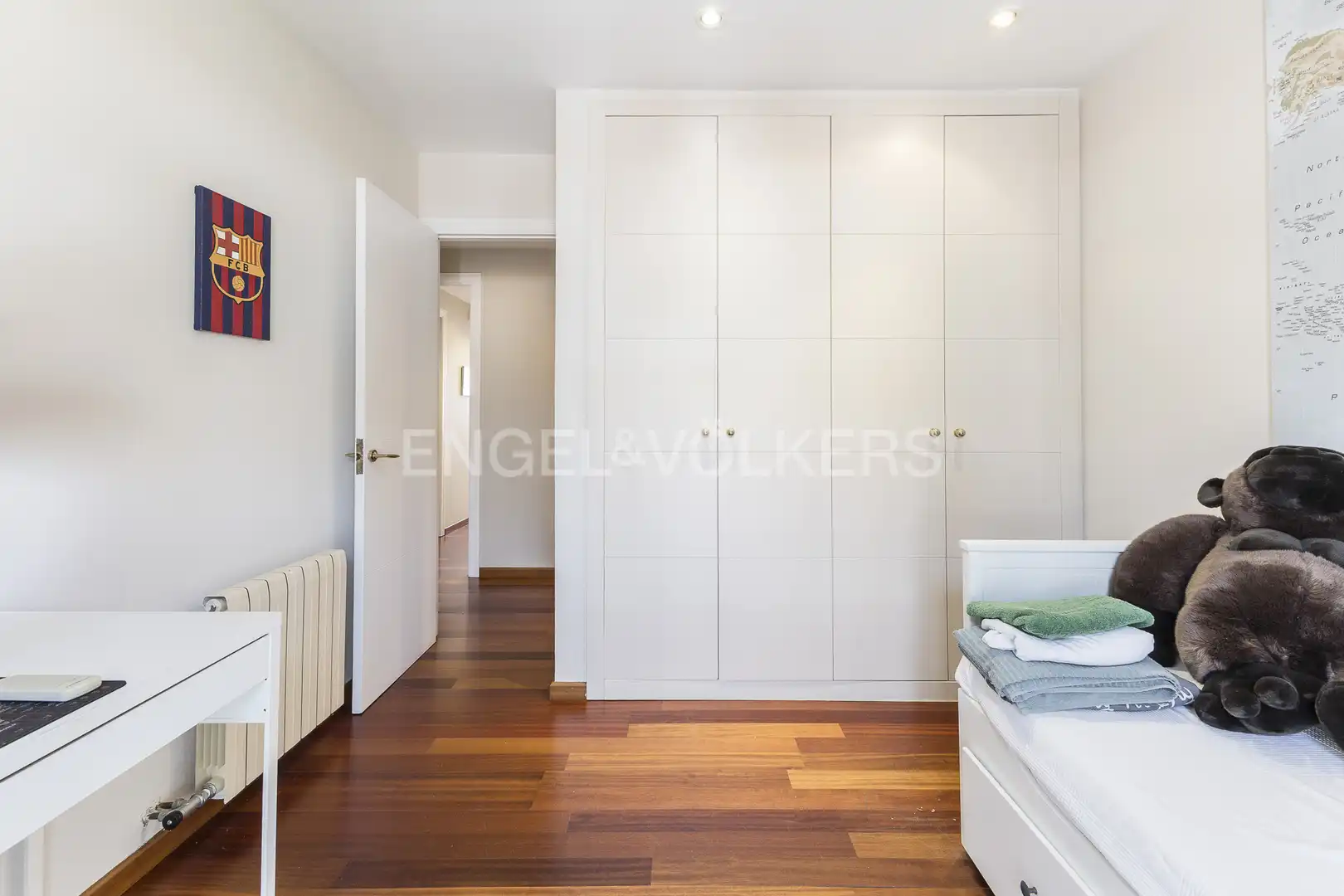 Bedroom of Houses for rent in Barcelona  with Air Conditioner, Heating and Private garden