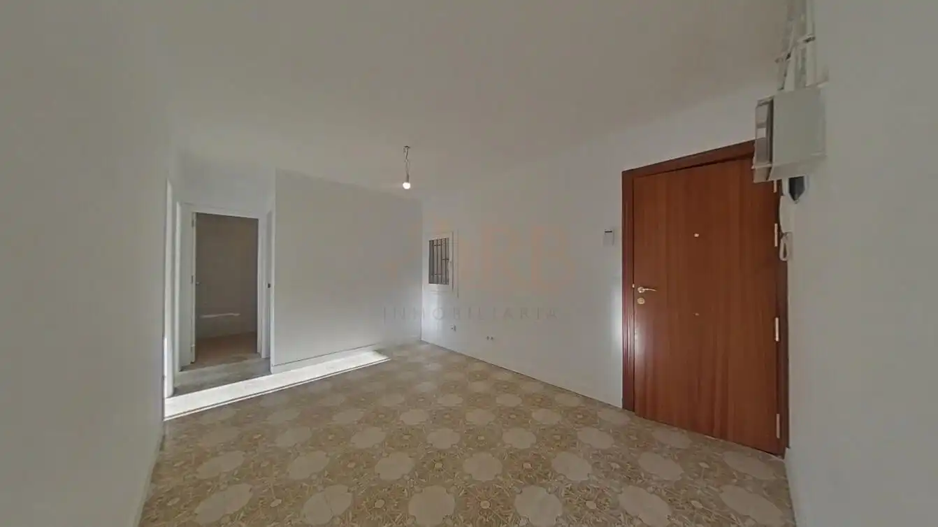 Piso en venta en Viladecans con Balcón