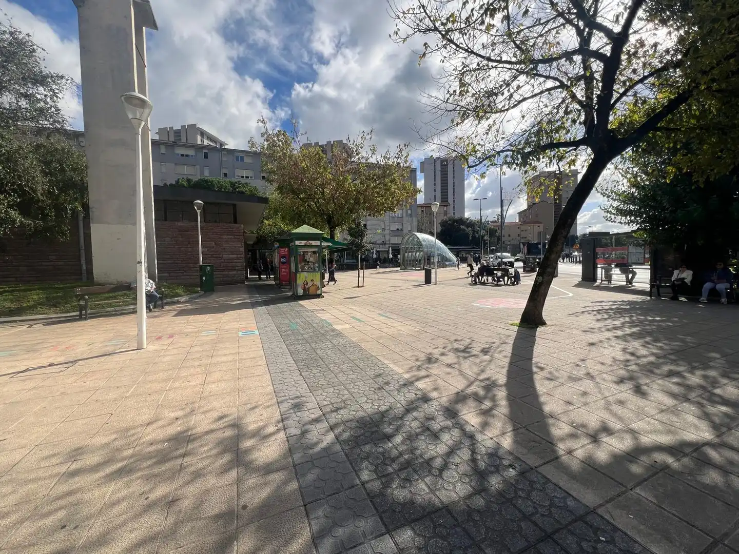 Exterior view of Flat for sale in Otxarkoaga - Txurdinaga