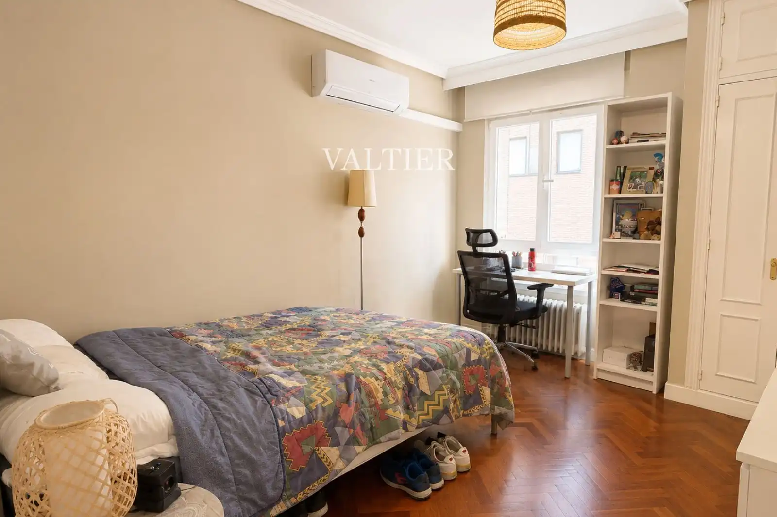 Habitación de Piso de alquiler en Madrid con Aire acondicionado y Amueblado