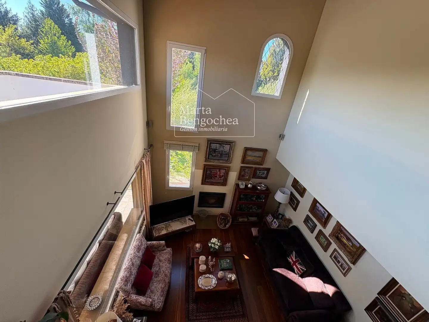 Sala de estar de Casa o chalet en venta en Legutio con Calefacción, Jardín privado y Terraza