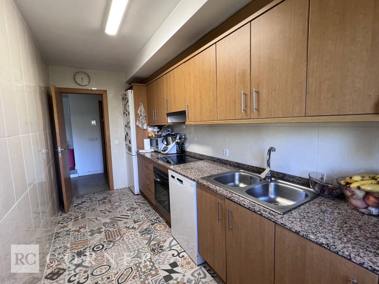 Cuina de Pis en venda en Girona Capital amb Parquet, Terrassa i Traster