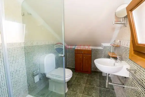 Bany de Casa o xalet en venda en A Guarda   amb Calefacció, Jardí privat i Parquet