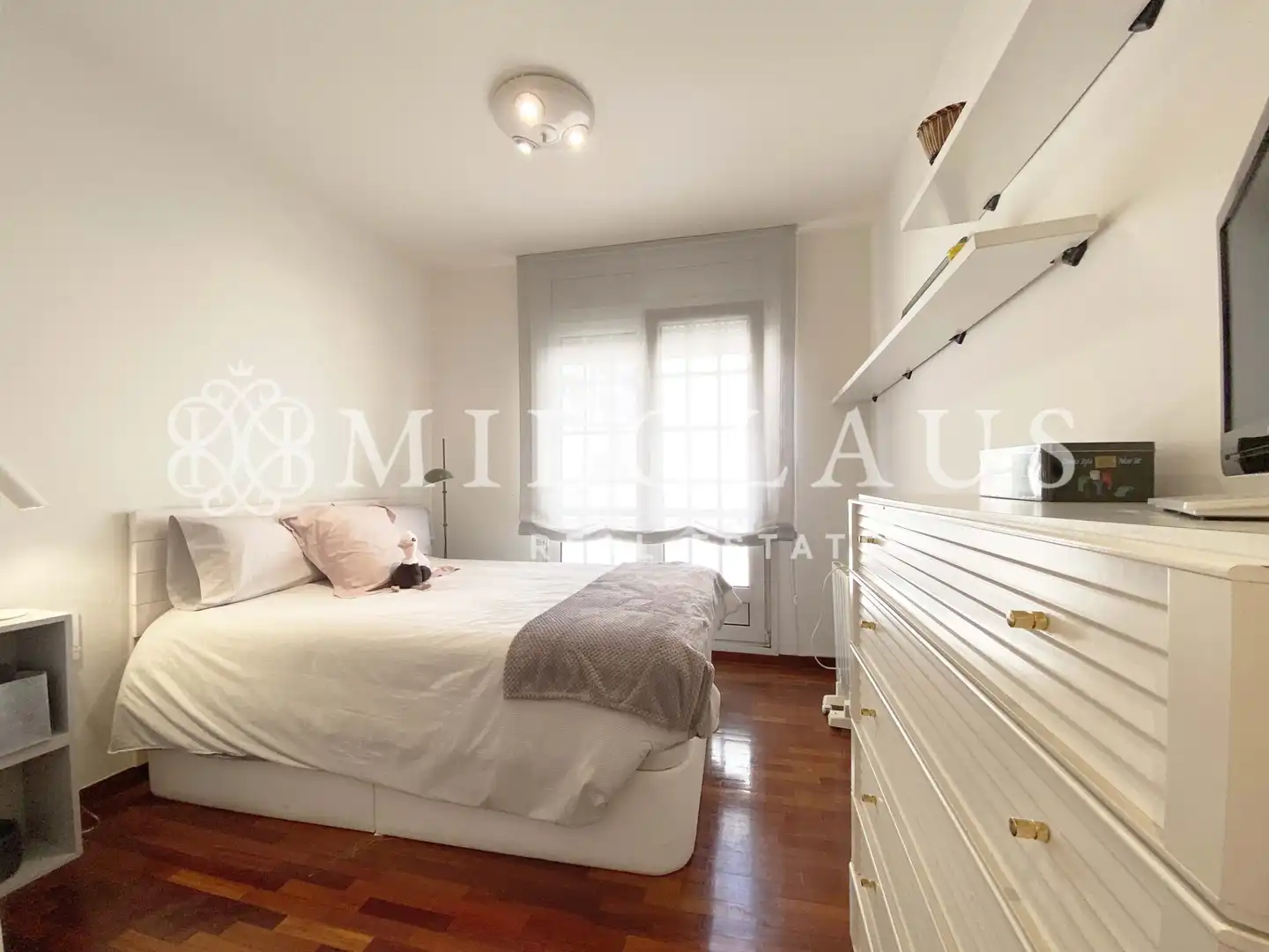 Habitación de Piso de alquiler en Centre - Sant Oleguer