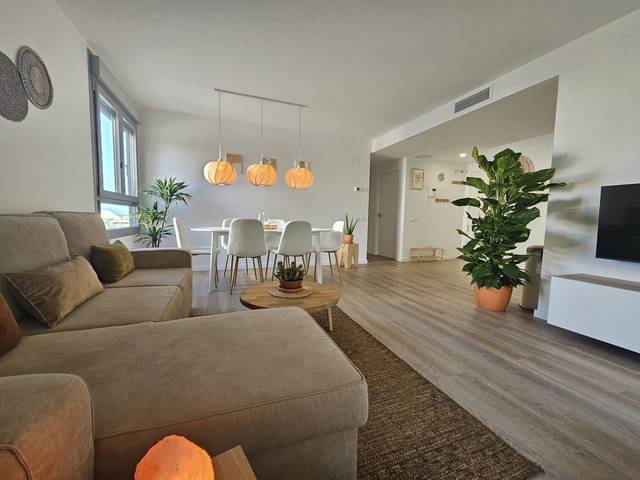 Piso en Alquiler en Benalúa