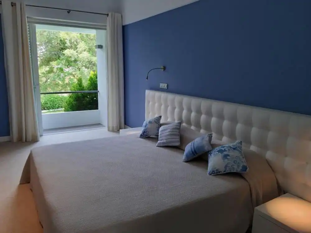 Habitación de Casa o chalet de alquiler en Marbella con Aire acondicionado, Calefacción y Jardín privado