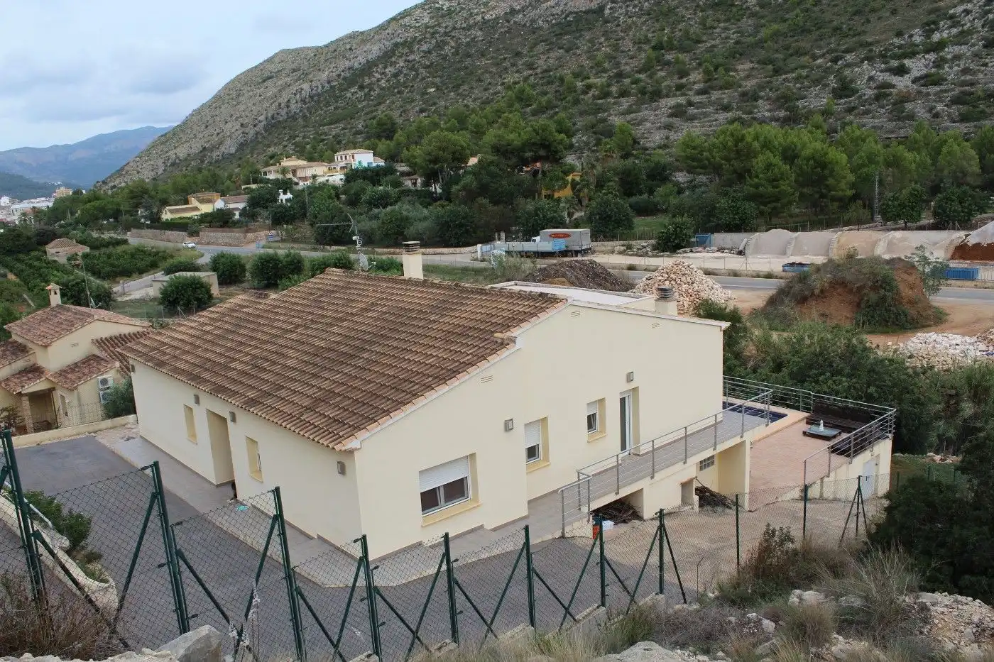 Villa mit Pool zum Verkauf in Carrer Riu Girona 46, imagen 16