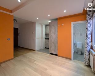 Flat to rent in Vitoria - Gasteiz  with Heating, Parquet flooring and Furnished