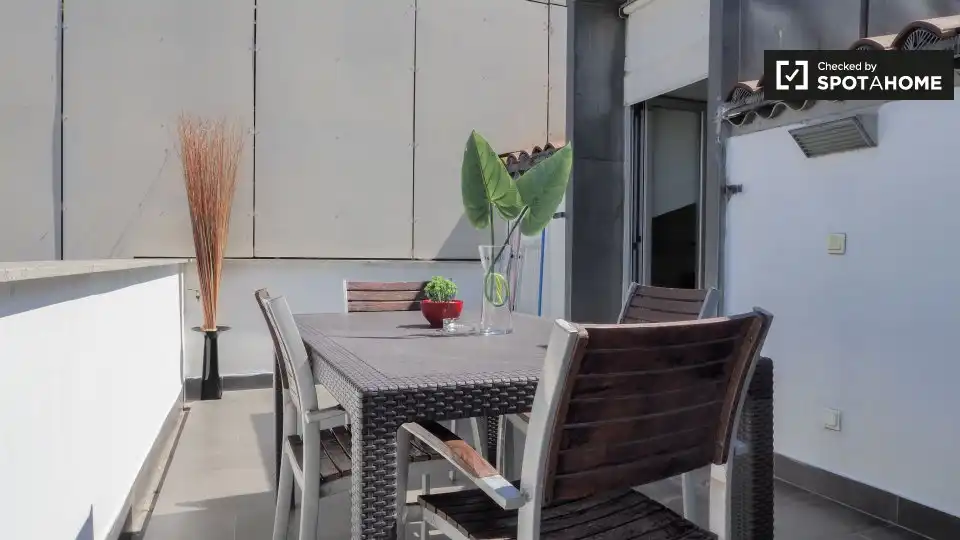 Terrace of Flat for rent in Madrid  with Air Conditioner, Heating and Furnished