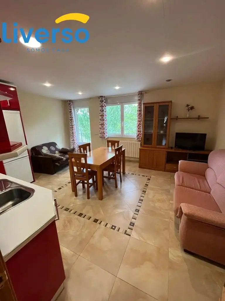 Comedor de Finca rústica en venta en Villaquirán de los Infantes con Calefacción, Terraza y Piscina