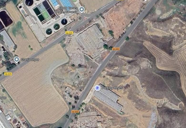 Exterior view of Industrial land for sale in Torres de la Alameda