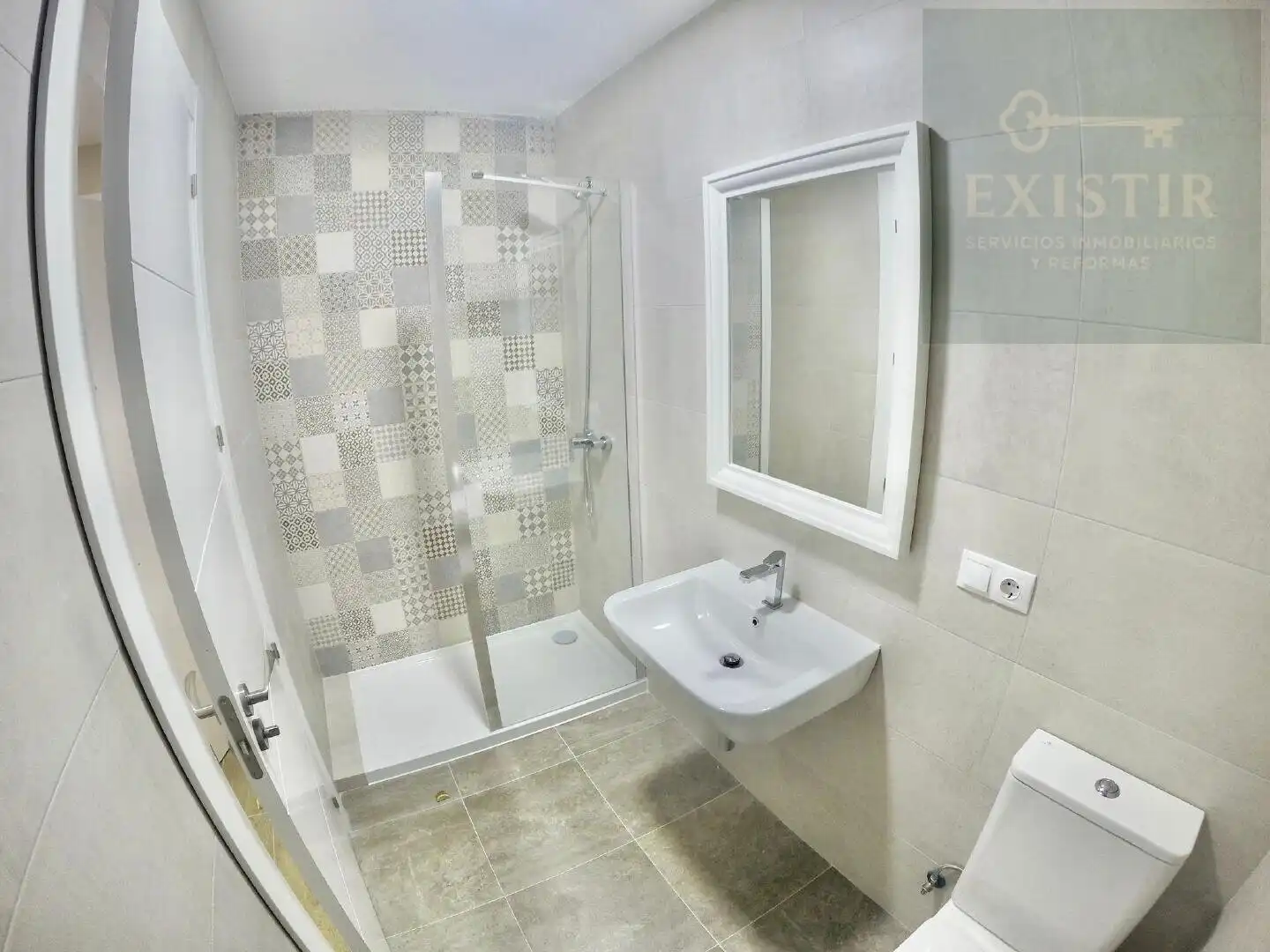 Badezimmer von Wohnung zur Miete in Palencia