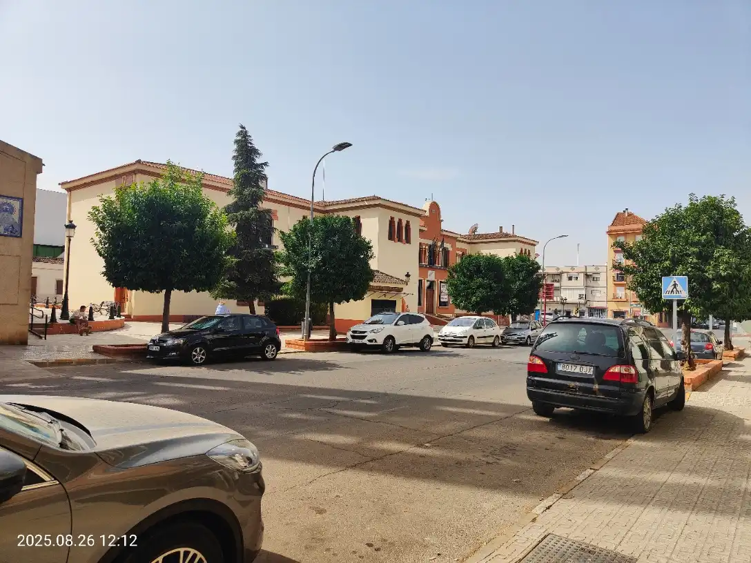 Vista exterior de Local de alquiler en Almendralejo con Aire acondicionado