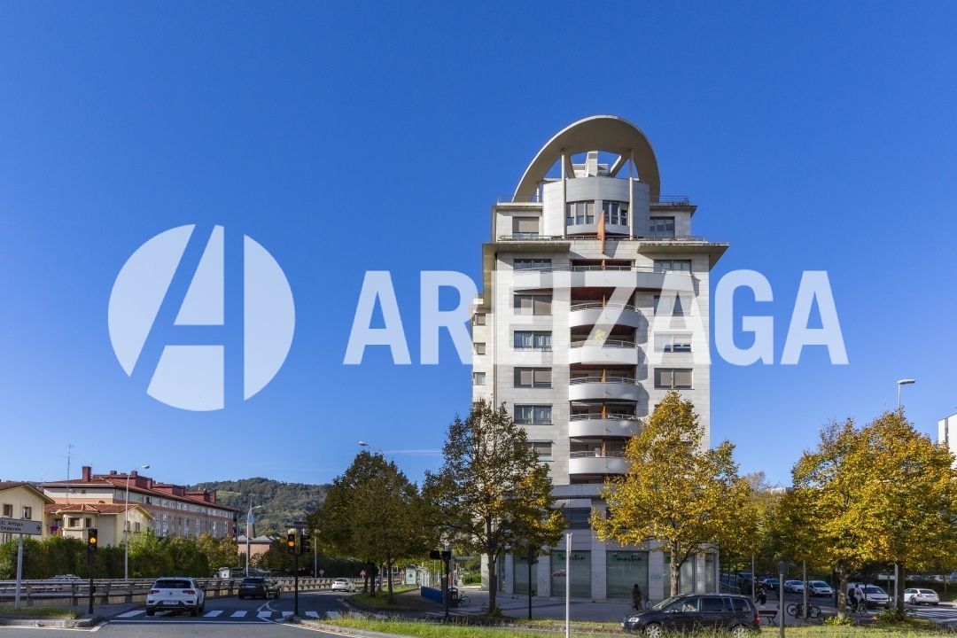Exterior view of Flat for sale in Donostia - San Sebastián   with Terrace and Balcony