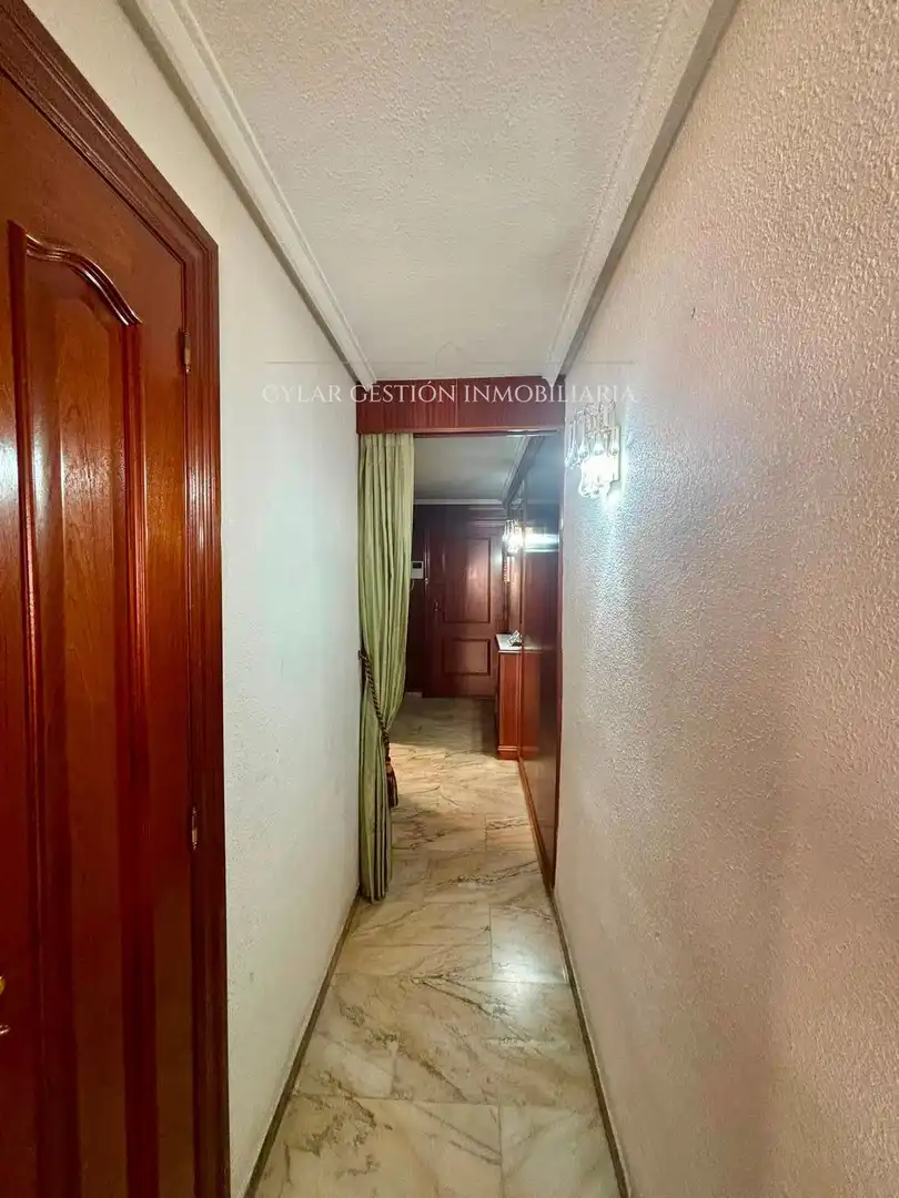 Piso en venta en Salamanca con Calefacción, Terraza y Piscina