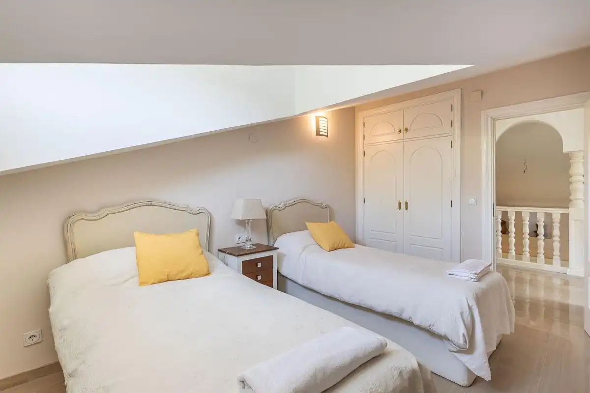 Bedroom of Houses for sale in Ogíjares  with Air Conditioner, Heating and Private garden
