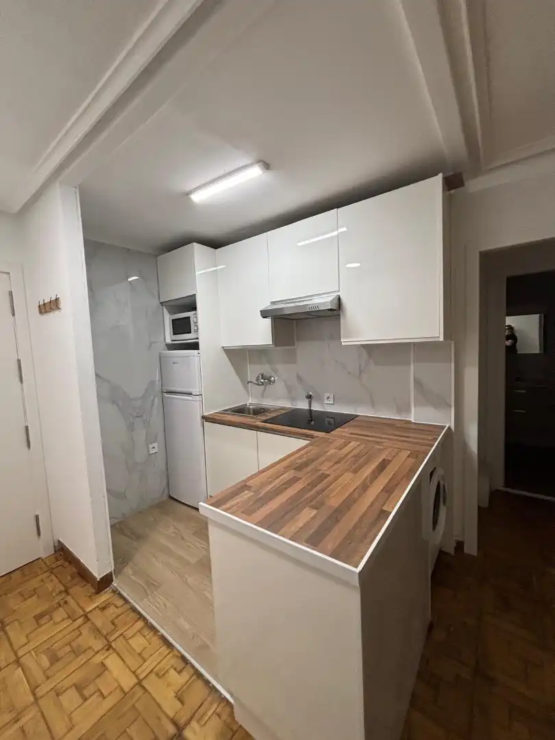 Apartament amb ascensor de lloguer a Calle Teodoro Cuesta, imagen 2