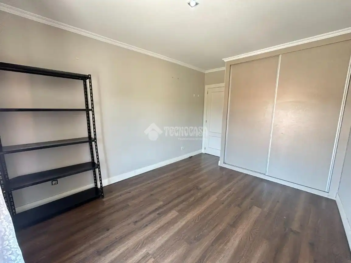 Habitación de Piso en venta en Aranjuez con Aire acondicionado