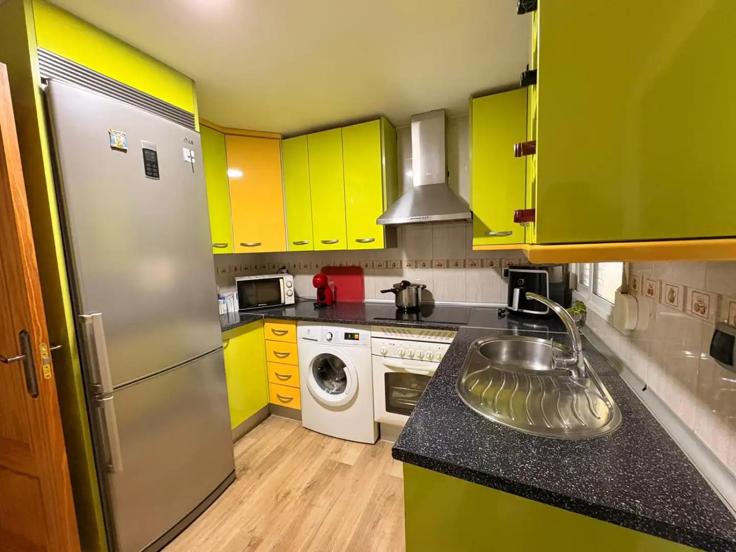 Kitchen of Flat for sale in Manzanares  with Air Conditioner and Heating