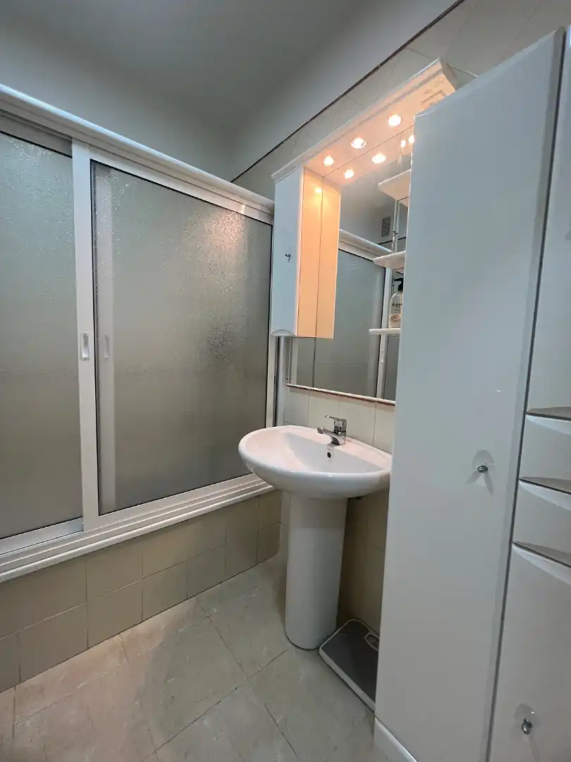 Baño de Piso de alquiler en Puerto de la Cruz con Terraza y Piscina comunitaria