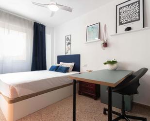 Bedroom of Flat to rent in Alicante / Alacant  with Air Conditioner, Heating and Balcony