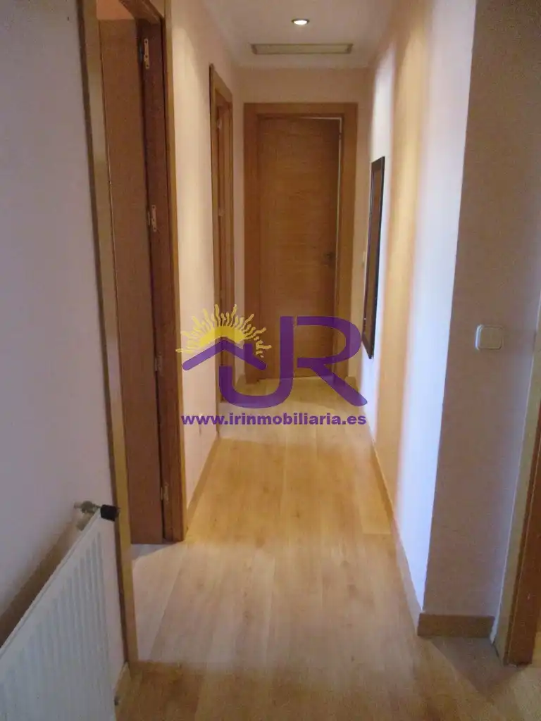 Apartamento en venta en Paracuellos de Jarama con Calefacción