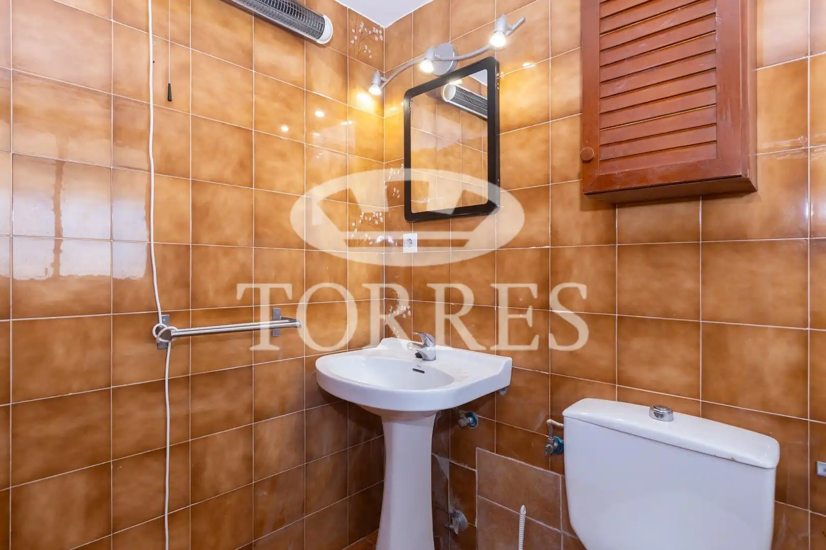 Bany de Apartament en venda en Benalmádena amb Aire condicionat, Calefacció i Terrassa
