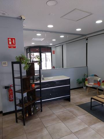 Local comercial en Venta en Reina Victoria - Miguel Hernández