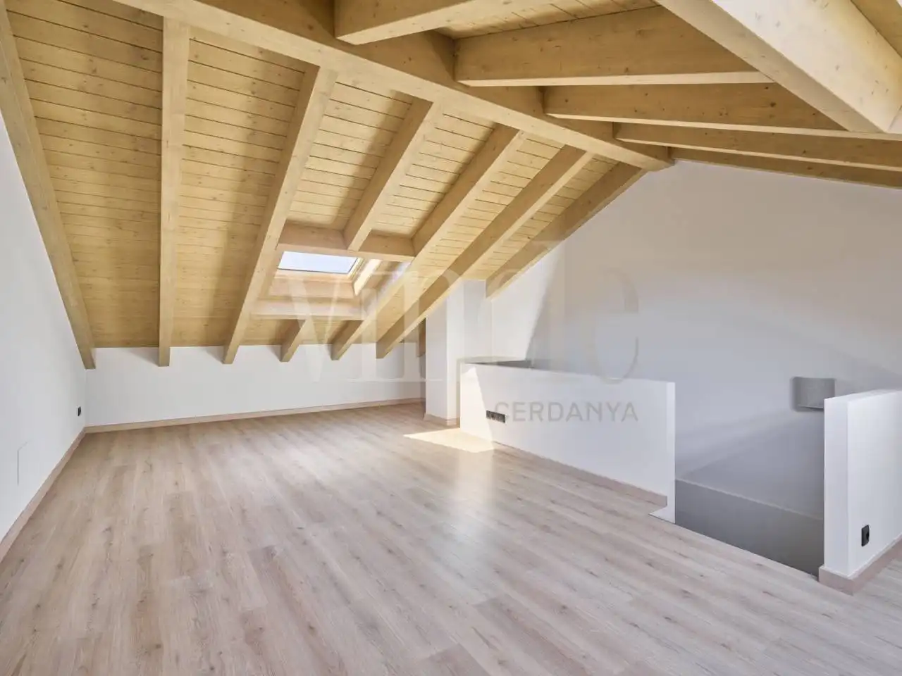 Casa adosada en venta en Bolvir con Jardín privado, Parquet y Piscina comunitaria
