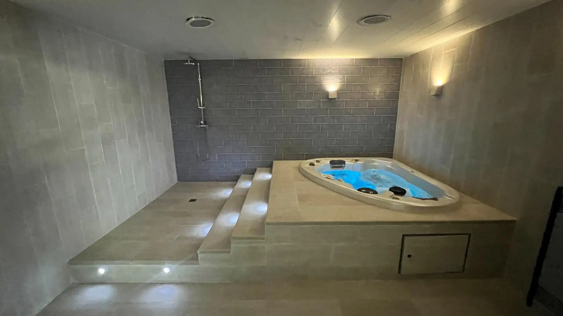 Casa o xalet en venda en Castellón de la Plana / Castelló de la Plana amb Aire condicionat, Jardí privat i Terrassa