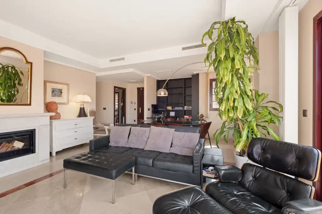 Attic for sale in La Mairena